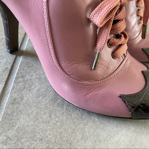 Women's Fendi Lace-Up Oxford Ankle Booties - Picture 7 of 11